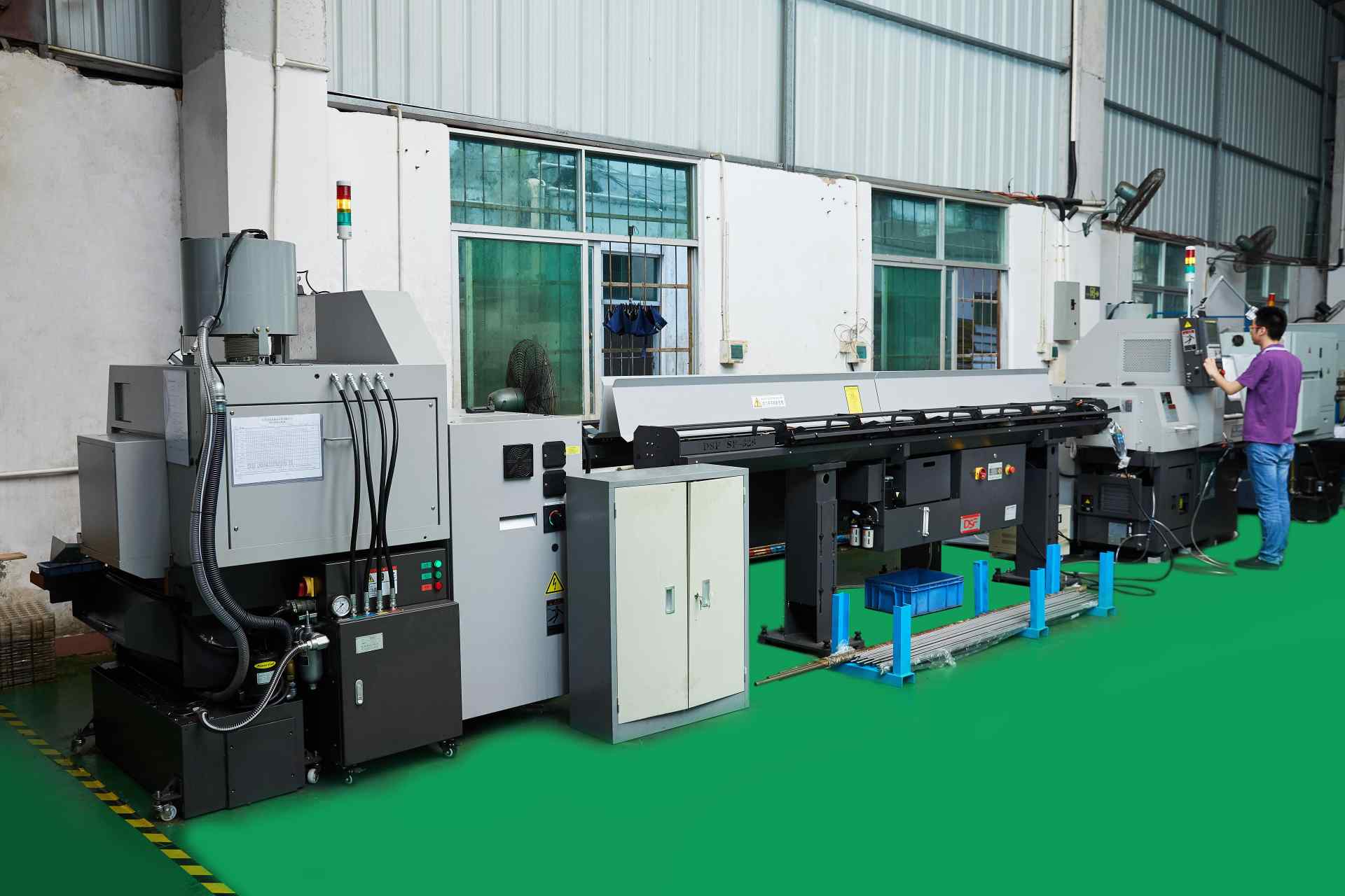 Precision CNC Tunring Center Workshop of Online CNC Machining
